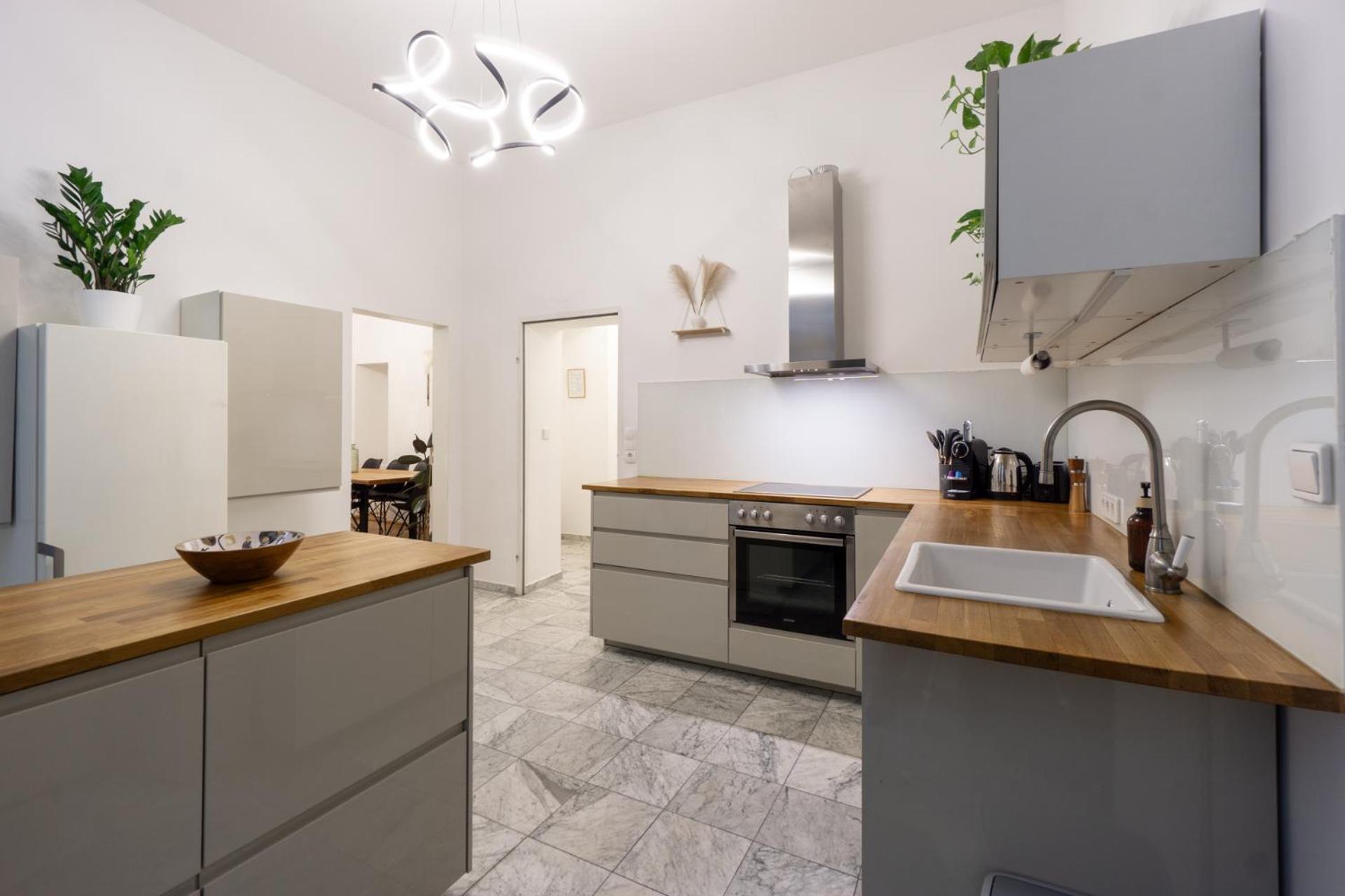 Central Apartment In Viennese Old Building Zewnętrze zdjęcie