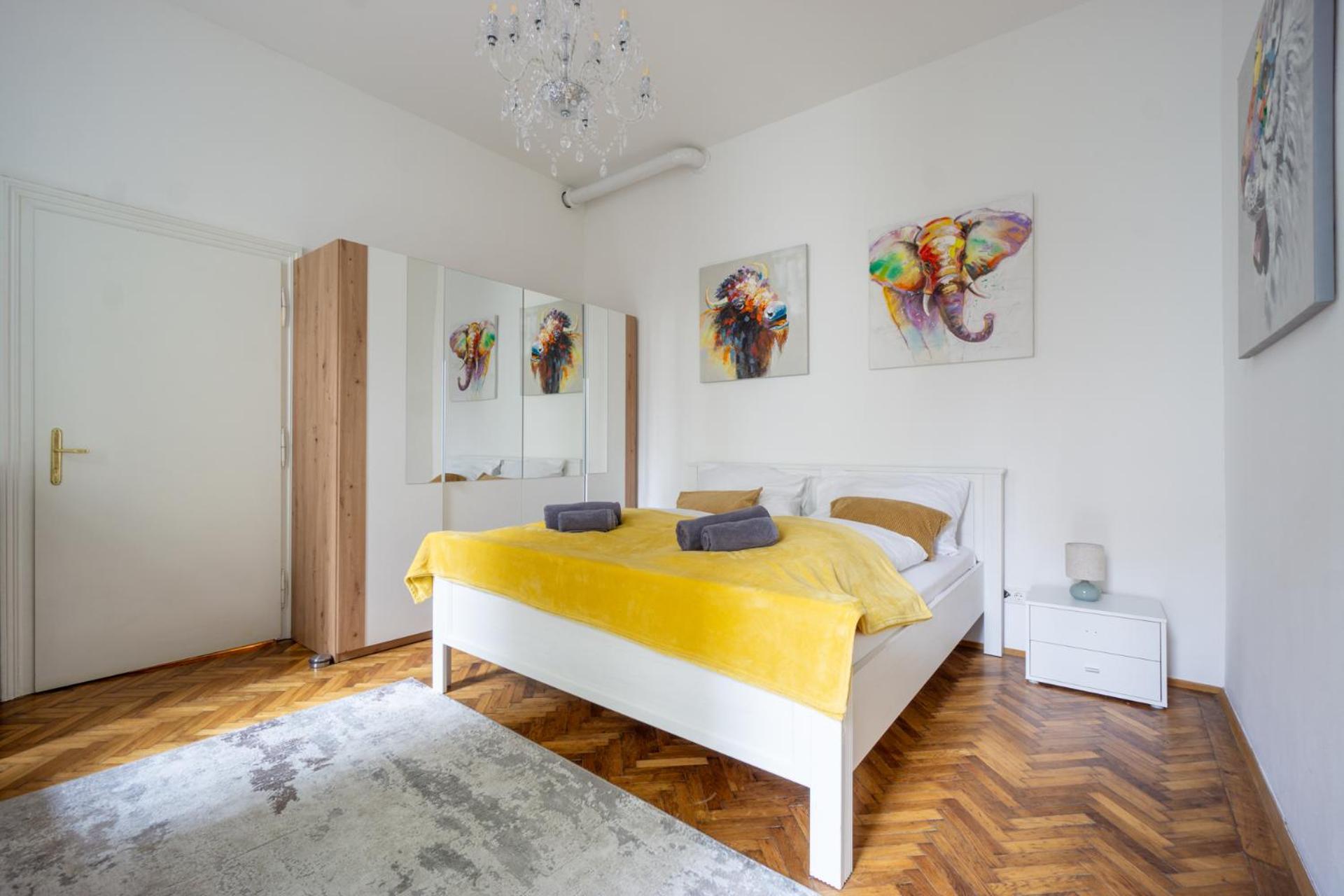 Central Apartment In Viennese Old Building Zewnętrze zdjęcie