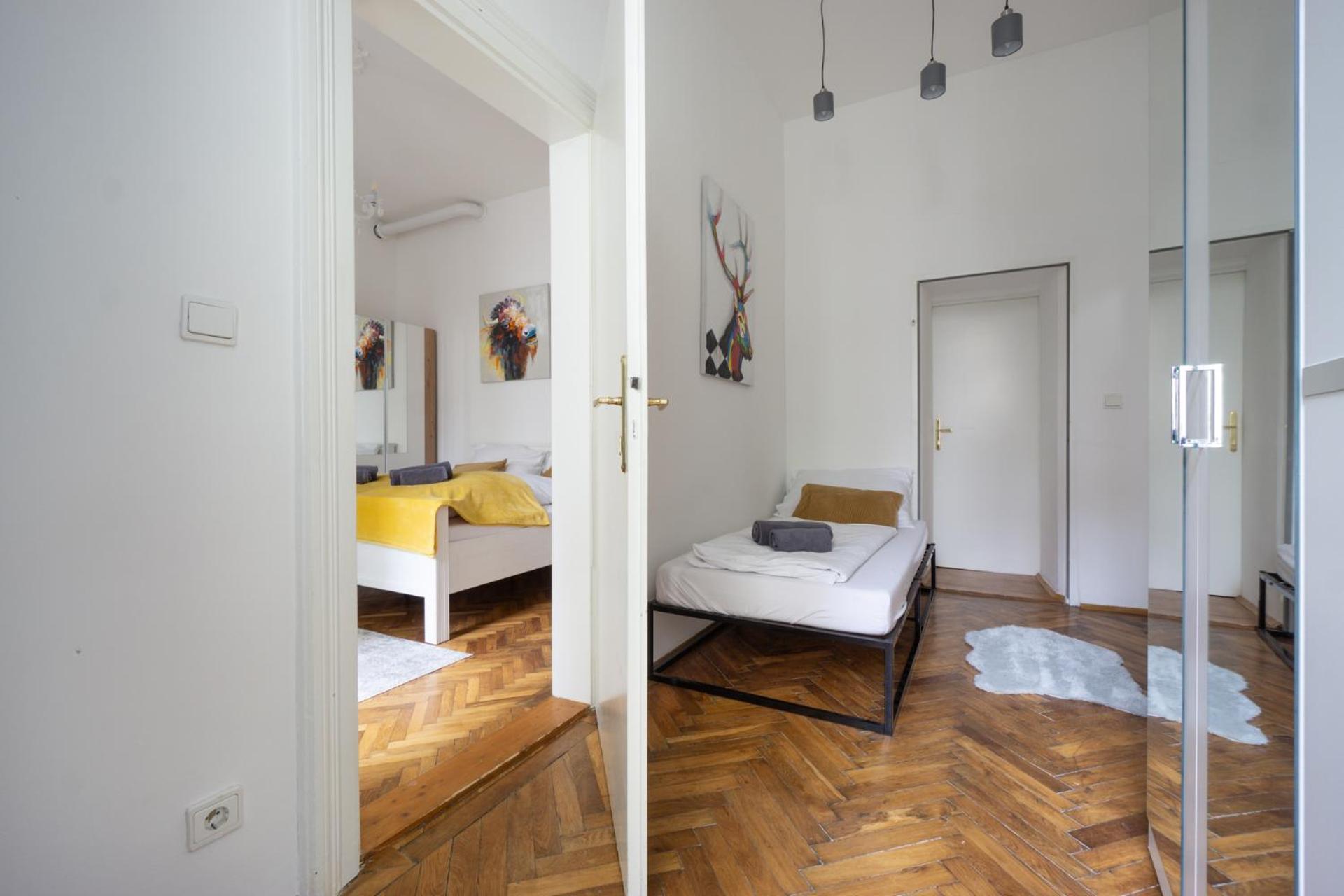 Central Apartment In Viennese Old Building Zewnętrze zdjęcie